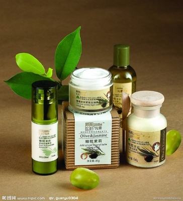 探索香港進口貿易機遇 橄欖油與護膚品貨運代理與代理貿易全解析